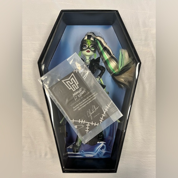 Monster High Haunt Couture Midnight Runway Frankie Stein Doll Mattel - Picture 13 of 14